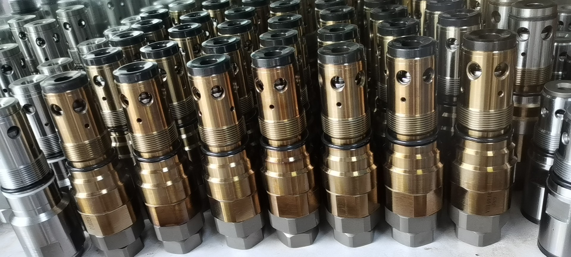 Chiny Guangzhou Gangwo Engineering Machinery Parts Department